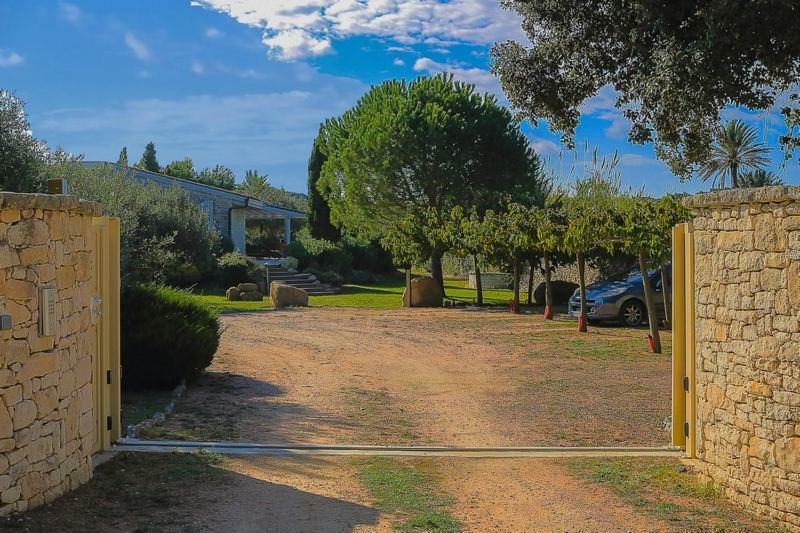 Villa Cartarana Bonifacio  Eksteriør bilde
